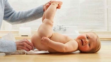 Nguyên nhân gây rò hậu môn ở trẻ sơ sinh