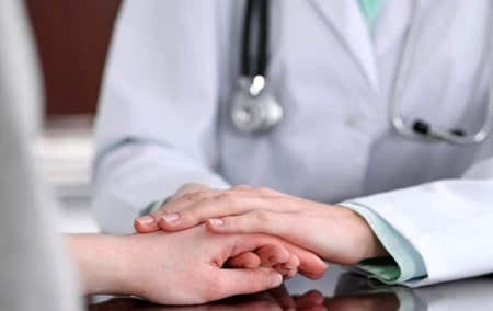 Cách điều trị mụn rộp sinh dục mọc ở đùi hiệu quả